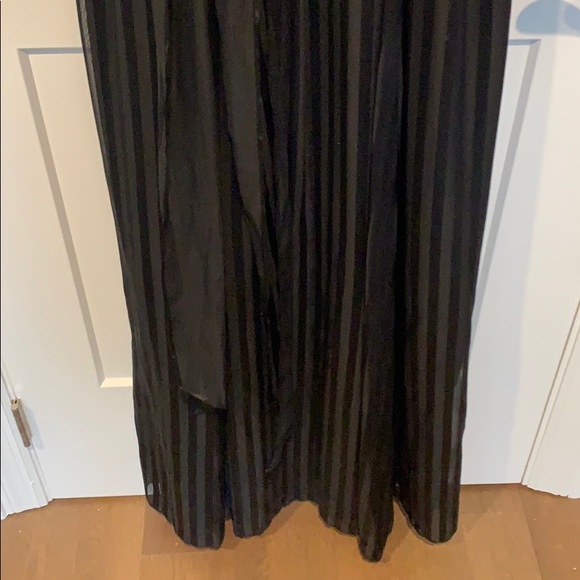 Long black evening dress - Picture 3 of 5